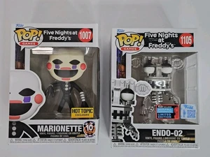 Endo-02 + Marionetta Five Nights At Freddy's NYCC 2025 Hot Topic Funko Pop con P - Foto 1 di 14