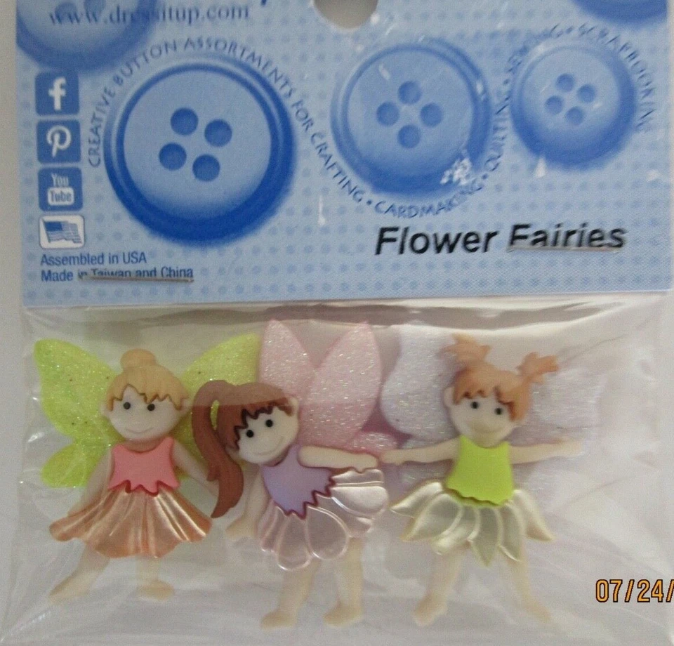 BUTTONS...FUN BUTTONS.. 8 TO CHOOSE FROM - Image 1 of 1