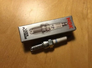 Zündkerze NGK CR9EKPA Laser Platinium, Yamaha Honda Kawasaki Suzuki - Bild 1 von 1
