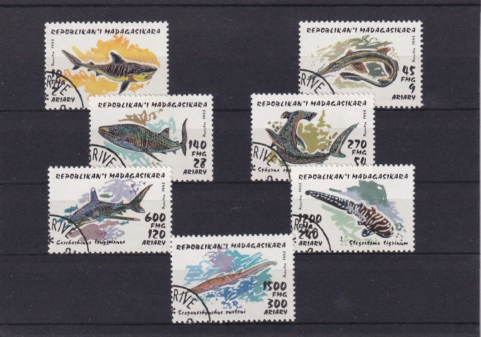 Использованные марки Мадагаскара 1993 г. с изображением рыбы SA15c - Изображение 1 из 1