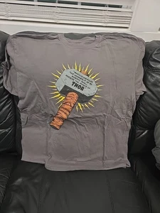 Vintage Marvel Shirt Extra Large Show. Thor Wer diesen Hammer braun hält - Bild 1 von 3