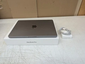 Apple MacBook Pro A2242 MKGP3LL/A 14" M1 Pro Chip 16GB Memory 512GB SSD - Picture 1 of 11