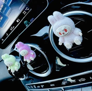 Ambientador 3D Monster Labububu Mini Figura Flock Coche Clip Ventilación Aroma Regalo - Imagen 1 de 21