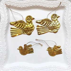 Lot 4 Mexican Punched Dove Ornaments Tin Golden Metal Vintage Folk Art Birds - Picture 1 of 10