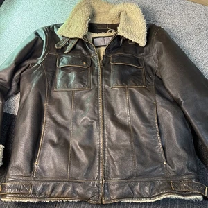 Brown leather bomber jacket Men’s XL Wilson's Sherpa Liner Motorcycle Distressed - Picture 1 of 13