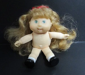 Mini bambola vintage Cabbage Patch bambini 5" - capelli zenzero occhi verdi 1995 - nuda - Foto 1 di 3