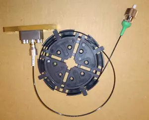 Fibra ottica con connettore per tappetino ASML: 4022.472.42562 modulo laser - Foto 1 di 3