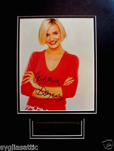 CAMERON DIAZ-Autographed 12 x 16 Matted Photograph Display w/Brass Name Plate - Picture 1 of 1