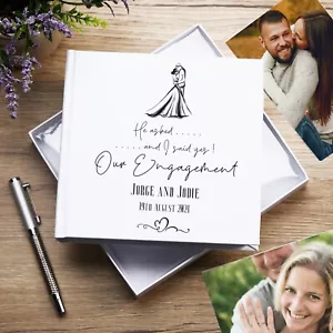 Álbum de fotos personalizado He Asked I Said Yes Our Engagement UV-158 - Imagen 1 de 3