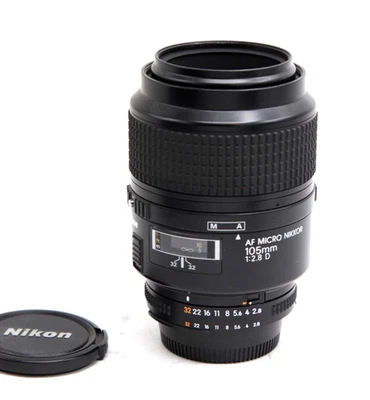 Nikon Telephoto AF Micro Nikkor 105mm f/2.8 D Autofocus Lens - Excellent - Image 1 of 4