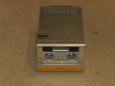 Sanyo AWM-3500 Micro Receiver System CD Player AM/FM ONLY TESTED WORKS - Image 1 of 2
