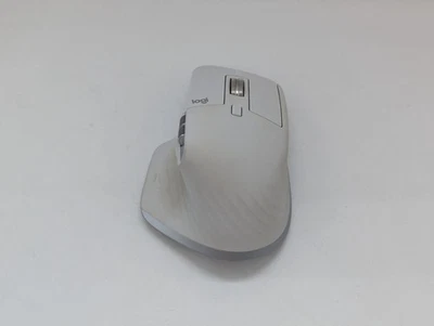 FAULTY Logitech MX Master 3S wireless mouse Bluetooth ergonomic 8K pale grey - Image 1 of 4