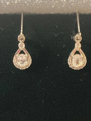 Pendientes colgantes/gotas de circón blanco de 22 unidades de plata de ley .925 con cierre de palanca Foto 1 de 4