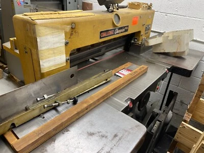 Cortador de papel Challenge 31" con unidad MICROCUT gran unidad confiable MIRA AHORRA $$ Foto 1 de 3