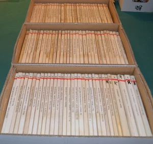 Lotto 93 URANIA fascia #463 - #1227 Mondadori - Picture 1 of 7