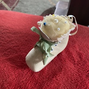 Vintage Baby Shoe Pincushion Or Christmas Ornament - Picture 1 of 14