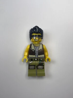 LEGO Minifigure mof015 FRANK ROCK, Monster Fighters, 9467 Ghost Train - RETIRED - Image 1 of 2