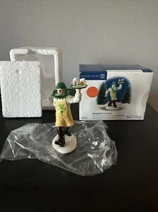 Dept 56 Bringing the Irish Cheer The Original Snow Village 56.55128 - Picture 1 of 6