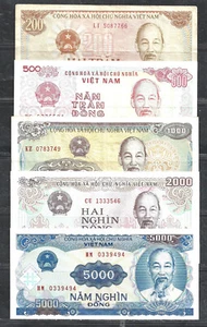 VIET NAM $200-$5000 DONG LOT OF 5 (VF/EF) FROM 1987-91 - Picture 1 of 2