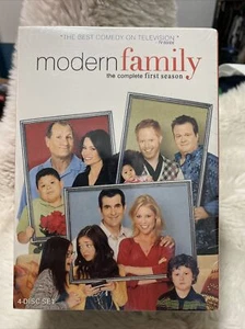 MODERN FAMILY Series DVD Bundle Set Seasons 1-9 New - Picture 1 of 4