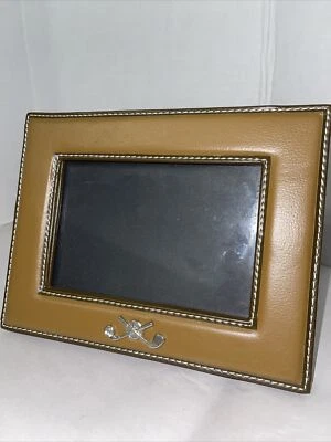 Marco de fotos tema de golf sostiene 4x6” foto bola bandera palos caballete trasero suelo marrón Foto 1 de 4