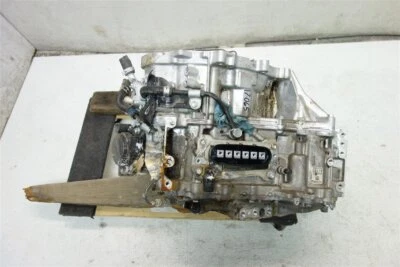 Toyota Prius 2016 automático *Sensores dañados transmisión Tranny *Millas desconocidas* Foto 1 de 4