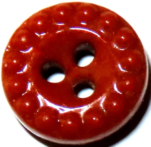 ANTIGUO BOTÓN DE PORCELANA DIMINUTIVO MARRÓN CANELA con borde de clavo - 5/16" - Imagen 1 de 2