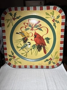 Vassoio quadrato Lenox saluti invernali tutti i giorni 13,5”x13,5” rosso cardinale uccellini agrifoglio - Foto 1 di 8