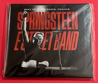 Bruce Springsteen LIVE 5/13/2023 Paris, France Foto 1 de 2