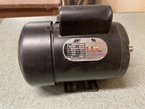 SHENG TAY 3/4 HP ELECTRIC MOTOR NEW OLD STOCK - Picture 1 of 3