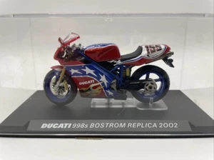 Ixo / Altaya Scala 1/24 9522B - Ducati 998s Moto Bostrom Replica 2002 - Foto 1 di 10