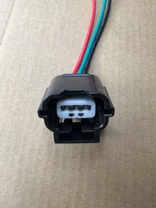 New 3-Pin 7283-8852-30 RH Female Parking Sensor Connector Plug For Nissan - Picture 1 of 5