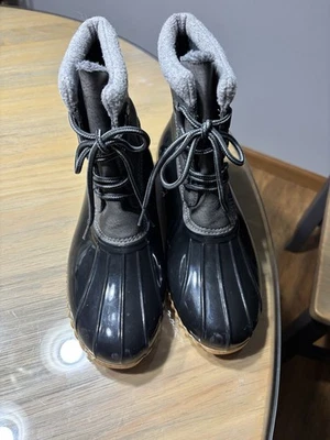 Sporto Womens Black & Gray Womens 9 Duck Boots New No Box - Image 1 of 4
