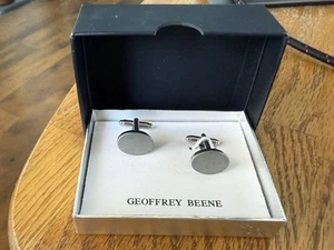 Geoffrey Beene Cufflinks - Picture 1 of 3