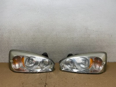 Комплект фар левая + правая для Chevrolet Malibu 2004–2007 годов выпуска V3092 DW - Изображение 1 из 4