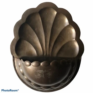 Rosenthal Netter Scalloped Brass Wall Mounted Plant Well MCM 15x12.5x5” - Picture 1 of 5