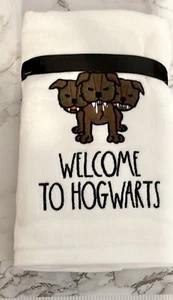 WELCOME TO HOGWARTS Set 2 Rae Dunn Halloween HARRY POTTER Dog Hand Towels - Picture 1 of 5