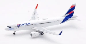 LATAM / Airbus A320-271 Neo / CC-BHG / EAVBHG / 1:200 - Picture 1 of 14