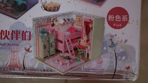 DIY Puppenhaus Miniatur Mädchenzimmer Rosa My Little Good Buddies - Bild 1 von 3