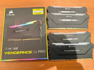 CORSAIR Vengeance RGB PRO DDR4 RAM 64GB (4x16GB) 3200MHz CL16-20-20-38 1.35V  - Picture 1 of 3