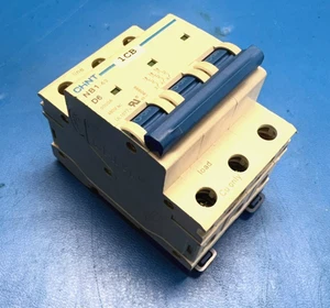 Interruttore automatico Chint CHNT NB1-63 D6 3 poli 5000A 460VAC - Foto 1 di 8