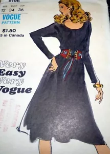 *BELLISSIMO ABITO VINTAGE anni 70 modello da cucire Vogue 12/34 - Foto 1 di 1