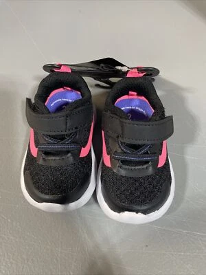 Sapatos Baby Shoes Athletic Works tamanho 2 preto com acabamento rosa e azul sola branca - Imagem 1 de 4