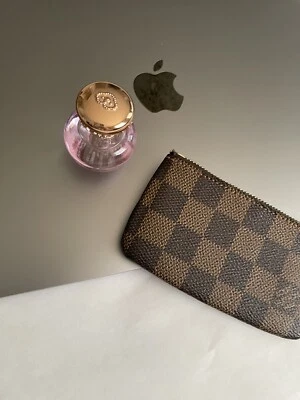 Therapy Eau de Parfum Royal Peony . Mini Size The History Of Whoo . Floral Scene - Image 1 of 4