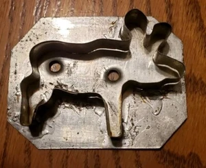 Vintage 3" Reindeer Shaped Flat Back Tin Cookie Cutter - Picture 1 of 3
