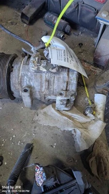 COMPRESOR DE AIRE ACONDICIONADO TOYOTA TUNDRA 2010-2017 Foto 1 de 4
