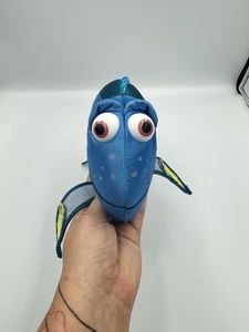 APPLAUSE 7" DORY FISH Shiny Blue Yellow FINDING NEMO Plush Stuffed - Picture 1 of 9