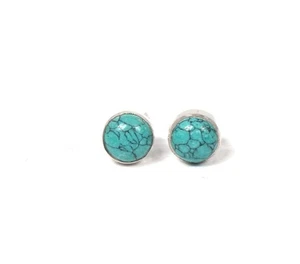 925 Solid Sterling Silver Turquoise Stud Earring - Picture 1 of 4