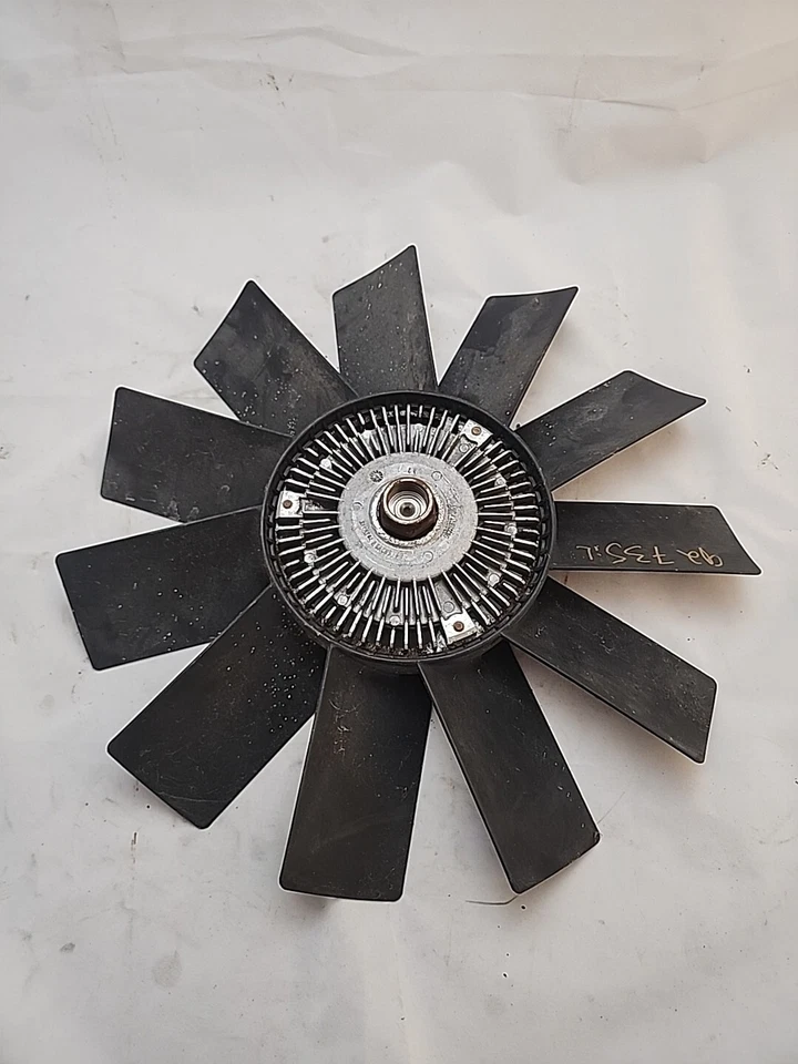 1712058 1992 BMW 735iL 735 535 CLUTCH FAN AND BLADE SHROUD COOLING J4-2 - Image 1 of 2