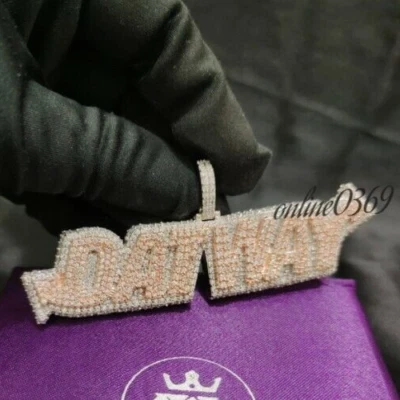 Colgante en capas de diamantes cultivados de laboratorio real VVS para hombre "DATWAY" enchapado en dos tonos plateado Foto 1 de 4